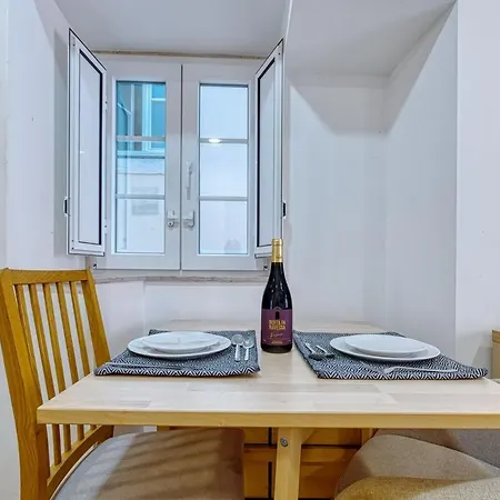 New Flat In The Downtown شقة Lisboa
